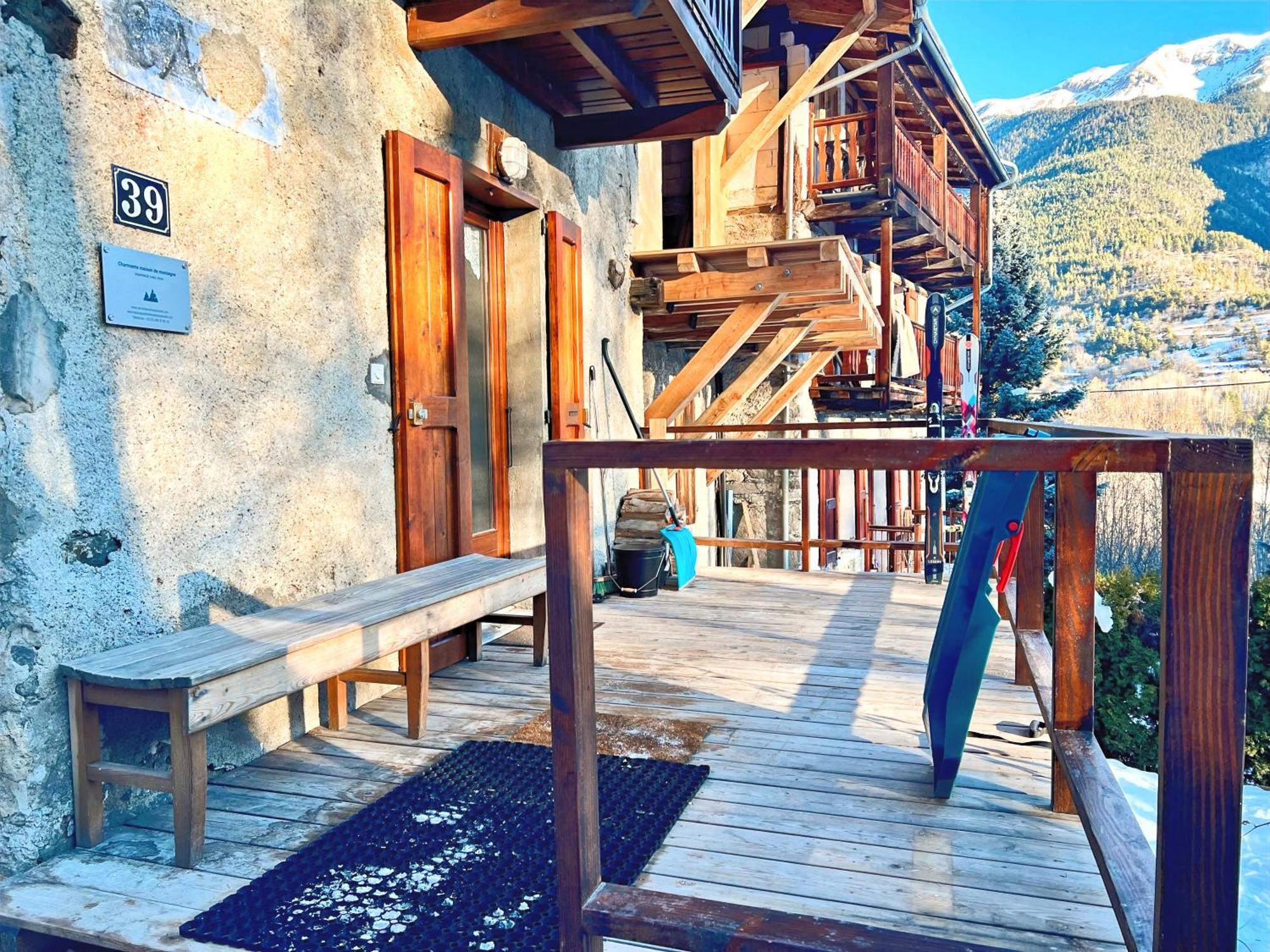 Charmante Maison De Montagne Briançon Eksteriør bilde